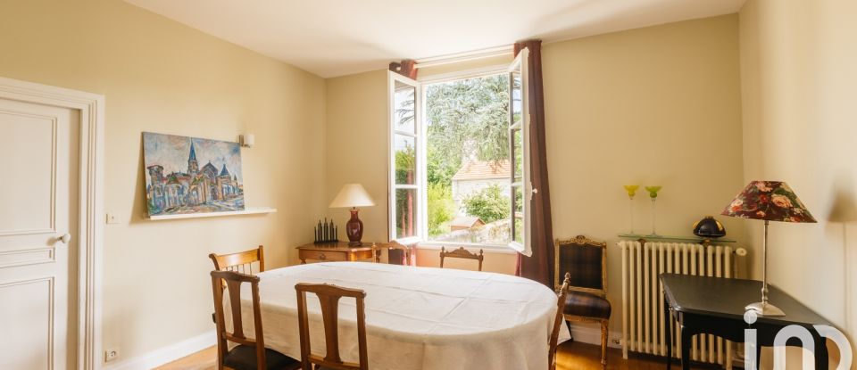 House 9 rooms of 200 m² in Saintry-sur-Seine (91250)