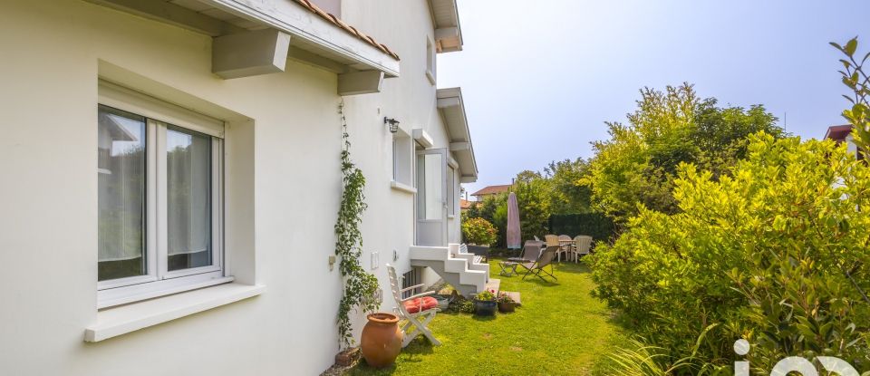 House 4 rooms of 95 m² in Anglet (64600)