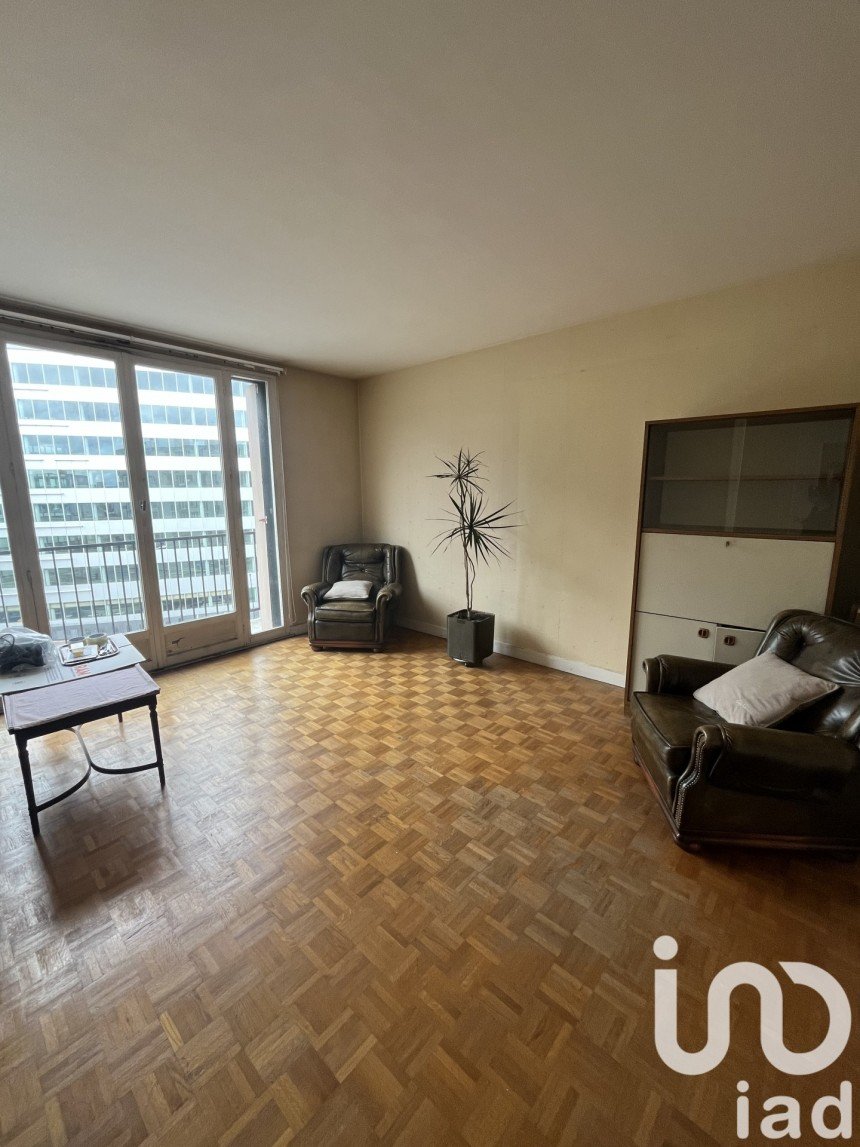 Appartement 2 pièces de 46 m² à Arcueil (94110)