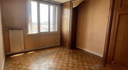 Apartment 2 rooms of 46 m² in Arcueil (94110)