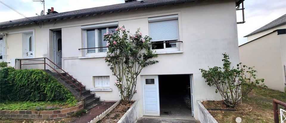 Pavilion 4 rooms of 84 m² in Blois (41000)