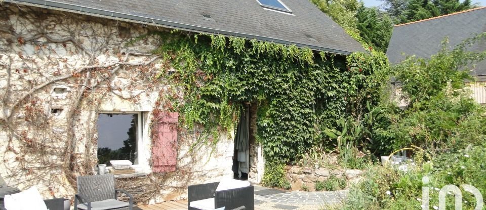 Maison traditionnelle 5 pièces de 97 m² à Saint-Saturnin-sur-Loire (49320)