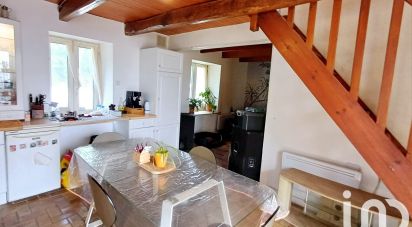 Maison 4 pièces de 67 m² à Tourch (29140)