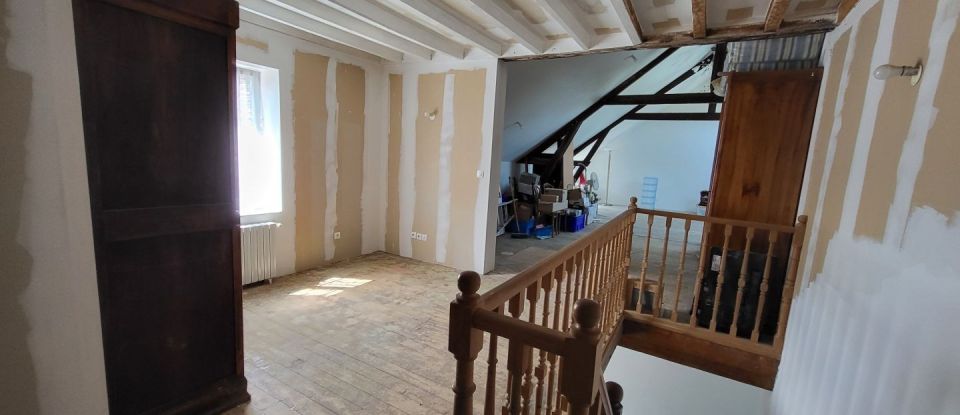 House 4 rooms of 190 m² in Varennes-Changy (45290)