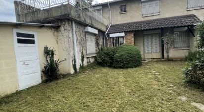 Maison 5 pièces de 104 m² à Villeneuve-le-Roi (94290)