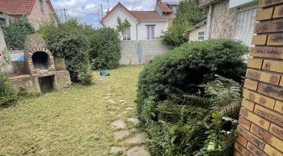 House 5 rooms of 104 m² in Villeneuve-le-Roi (94290)