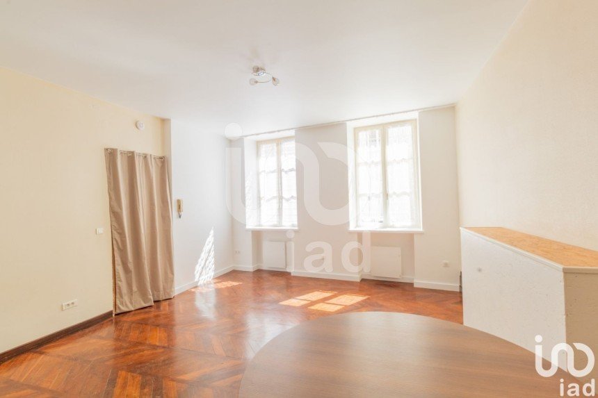 Appartement 1 pièce de 27 m² à Lorris (45260)