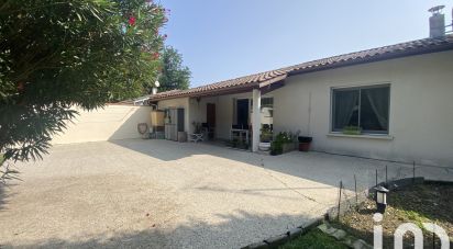 Maison 4 pièces de 99 m² à Seyresse (40180)