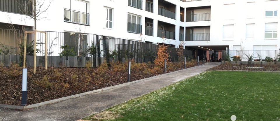 Apartment 3 rooms of 62 m² in Cergy (95800)