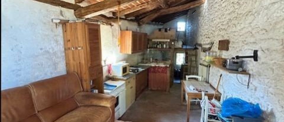 Maison 6 pièces de 100 m² à Bourg-de-Visa (82190)