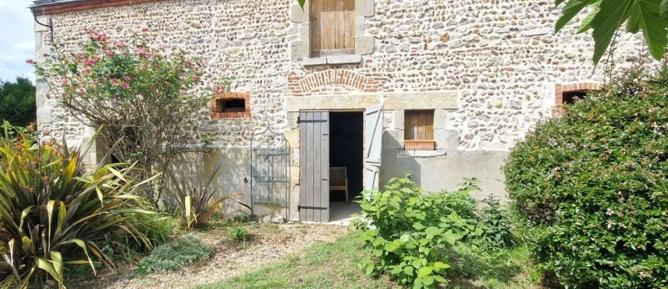 Maison 5 pièces de 79 m² à Saint-Benoît-sur-Loire (45730)