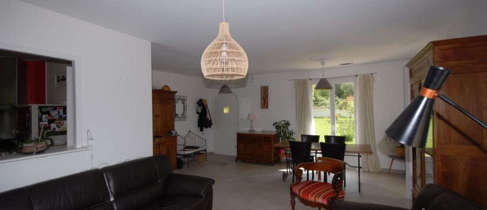 House 5 rooms of 110 m² in Jurançon (64110)