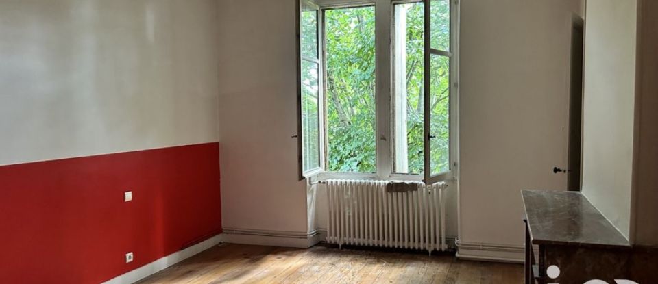 Appartement 4 pièces de 82 m² à Bassens (33530)