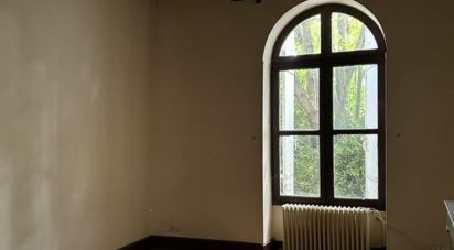 Apartment 4 rooms of 82 m² in Bassens (33530)