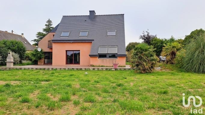 Maison 6 pièces de 150 m² à Trédarzec (22220)