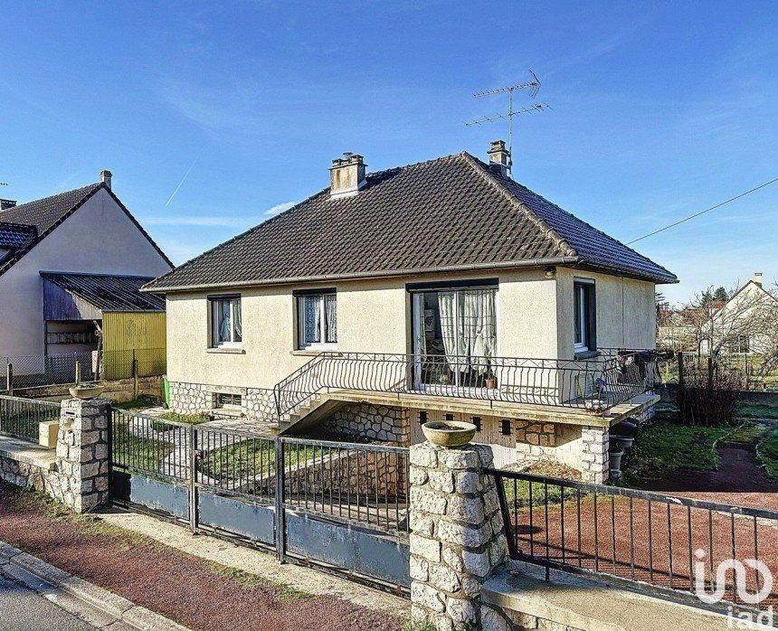 Maison 4 pièces de 76 m² à Amilly (45200)