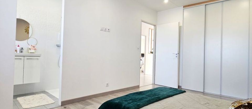 Maison 4 pièces de 175 m² à Pia (66380)