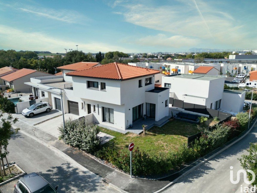 Maison 5 pièces de 135 m² à Perpignan (66000)