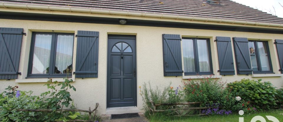 Maison 5 pièces de 112 m² à Vic-sur-Aisne (02290)