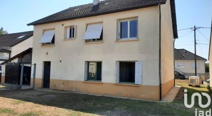 Pavillon 6 pièces de 90 m² à Saint-Mars-la-Brière (72470)