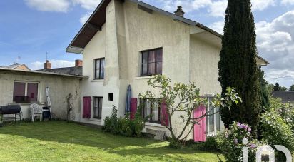 Maison de campagne 7 pièces de 130 m² à Saint-Thibault (60210)