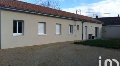 House 5 rooms of 92 m² in Nueil-les-Aubiers (79250)