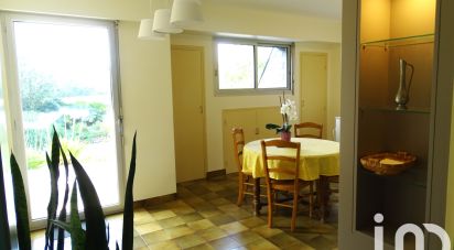 Traditional house 5 rooms of 107 m² in Plogonnec (29180)