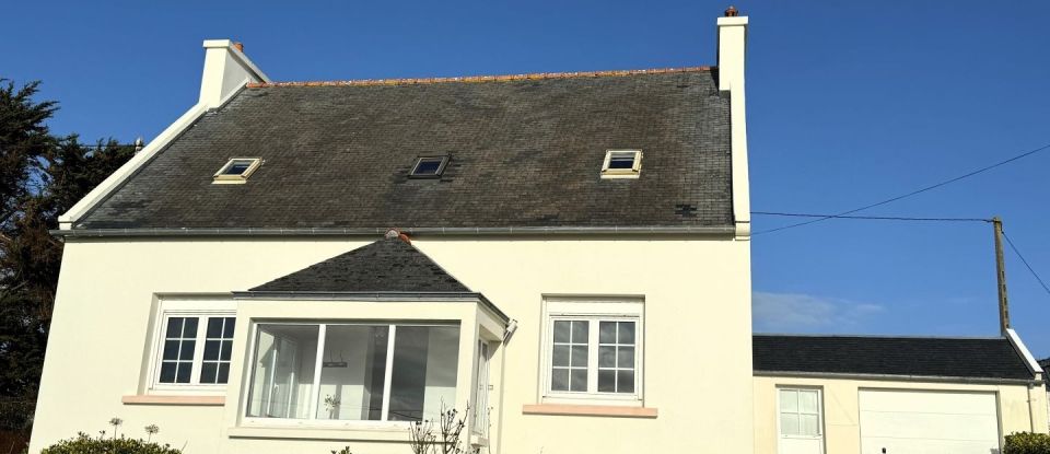 Maison 6 pièces de 122 m² à Plouhinec (29780)