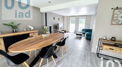 Maison 7 pièces de 190 m² à Zouafques (62890)