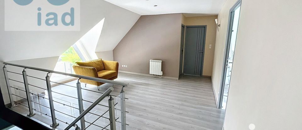 Maison 7 pièces de 190 m² à Zouafques (62890)