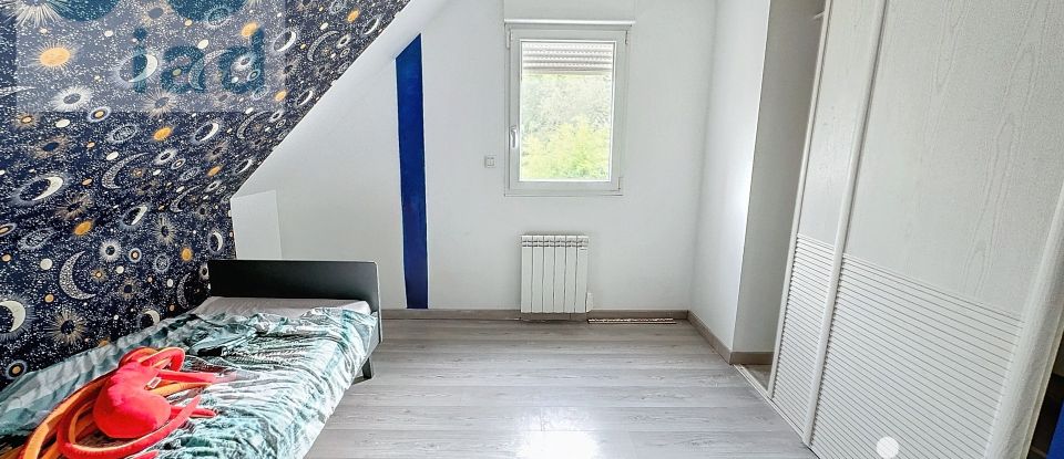 Maison 7 pièces de 190 m² à Zouafques (62890)