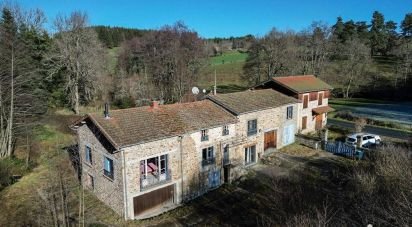 Maison 10 pièces de 150 m² à Vernet-la-Varenne (63580)