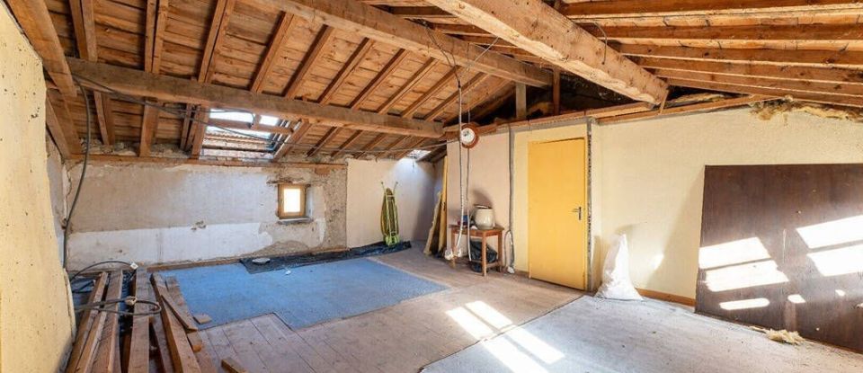 House 10 rooms of 150 m² in Vernet-la-Varenne (63580)