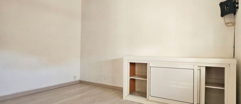 Maison 4 pièces de 90 m² à Pia (66380)