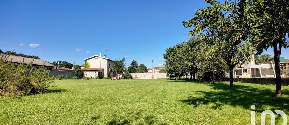 Country house 5 rooms of 145 m² in Sury-le-Comtal (42450)