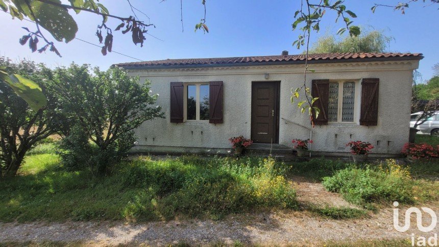 House 4 rooms of 71 m² in La Roche-Chalais (24490)