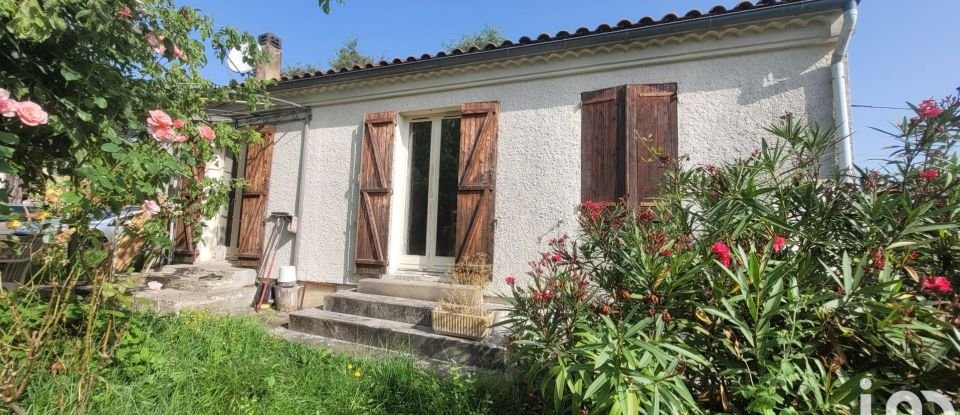 Maison 4 pièces de 71 m² à La Roche-Chalais (24490)