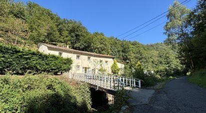 House 5 rooms of 114 m² in Le Chambon-Feugerolles (42500)