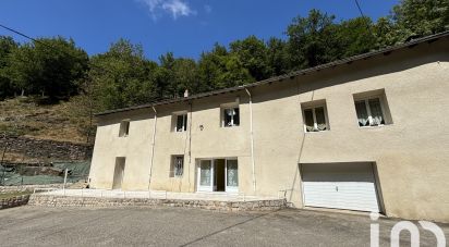 Maison 5 pièces de 114 m² à Le Chambon-Feugerolles (42500)