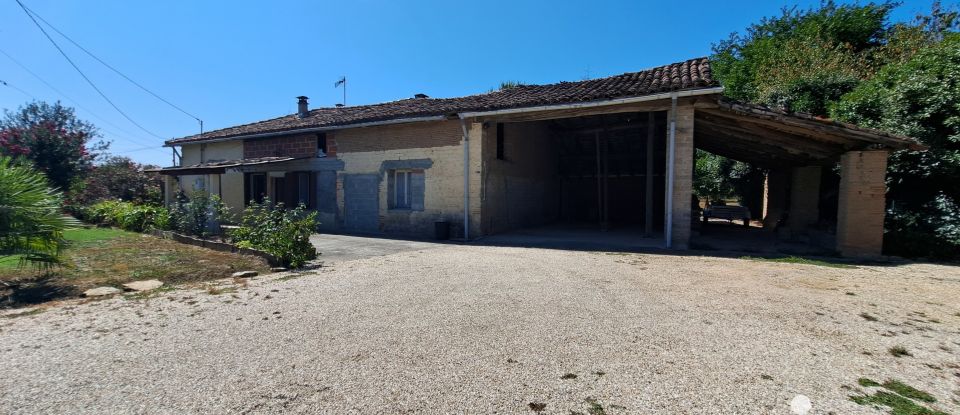 Ferme 5 pièces de 88 m² à Meauzac (82290)