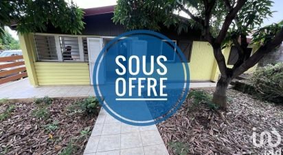 Maison 4 pièces de 102 m² à Saint-Pierre (97432)