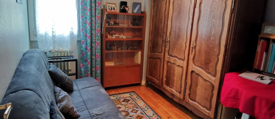 Appartement 4 pièces de 90 m² à La Rochelle (17000)