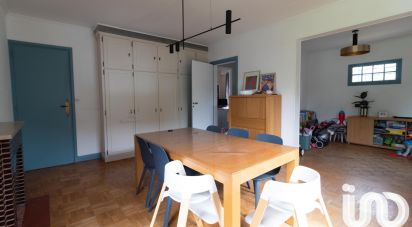 House 7 rooms of 145 m² in Vaucresson (92420)