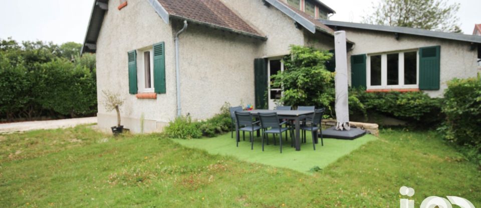 House 7 rooms of 145 m² in Vaucresson (92420)