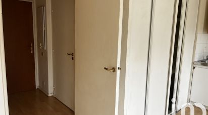 Apartment 1 room of 33 m² in Nantes (44100)