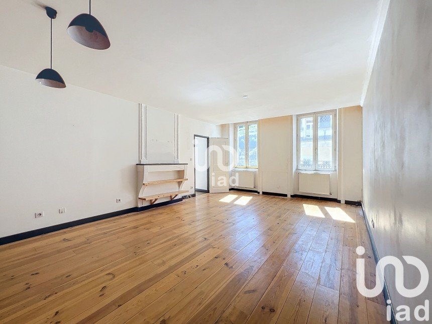 Apartment 3 rooms of 72 m² in Hauts de Bienne (39400)