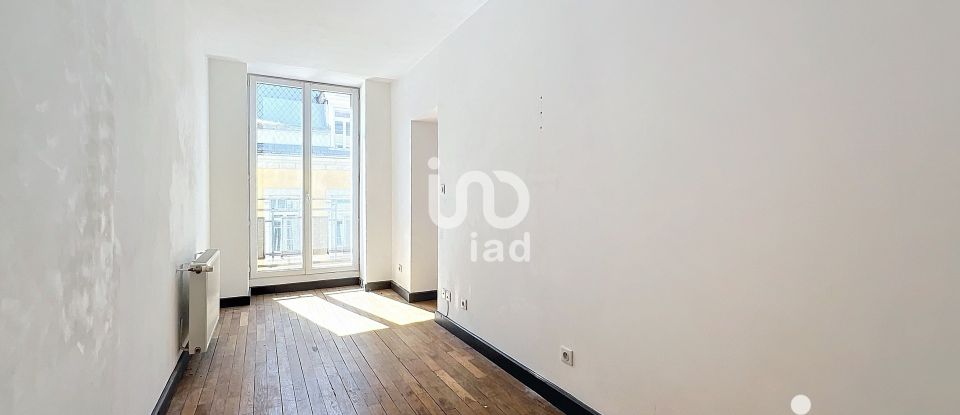 Apartment 3 rooms of 72 m² in Hauts de Bienne (39400)