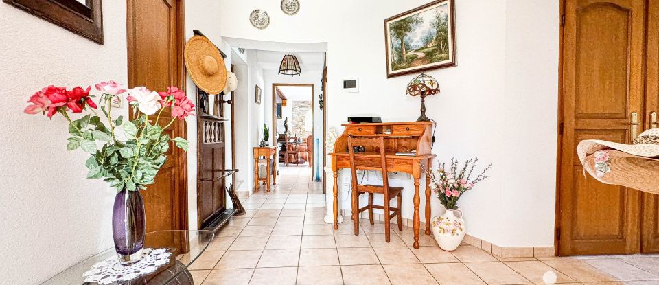 Traditional house 4 rooms of 125 m² in Saint-Laurent-de-la-Salanque (66250)