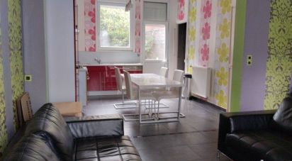 Town house 4 rooms of 87 m² in Cambrai (59400)