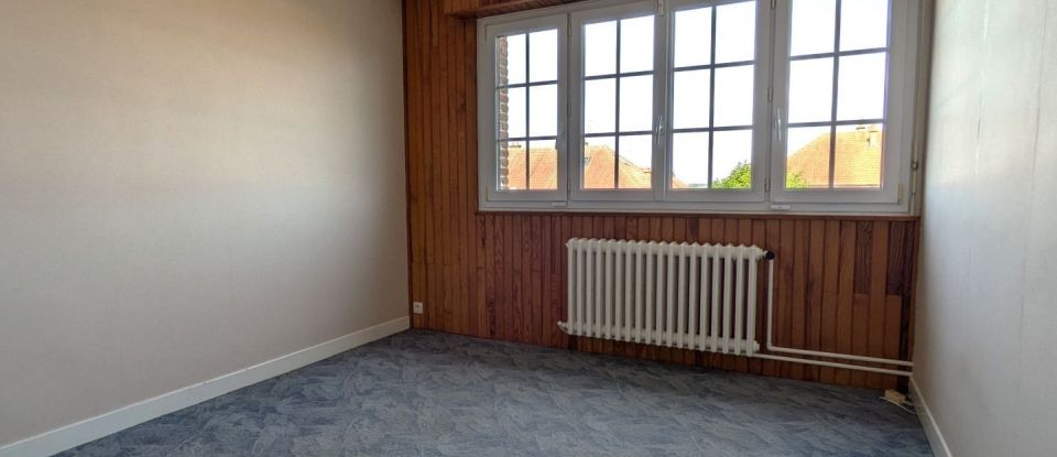 House 5 rooms of 102 m² in Cambrai (59400)